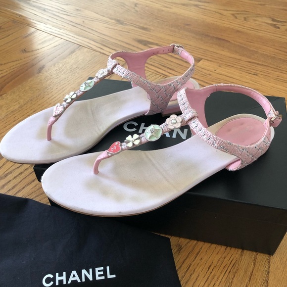 Chanel Lucky Symbols Sandals 17C - Picture 11 of 16